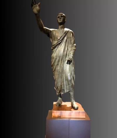 Arringatore Perugia-statua-di-bronzo