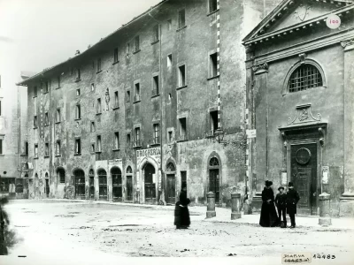 Chiesa-di-Santa-Maria-degli-Ughi-a-Firenze